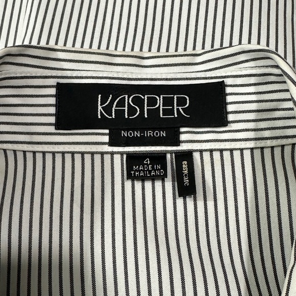 Kasper || woman’s bottom down formal top size 4 - Picture 4 of 6